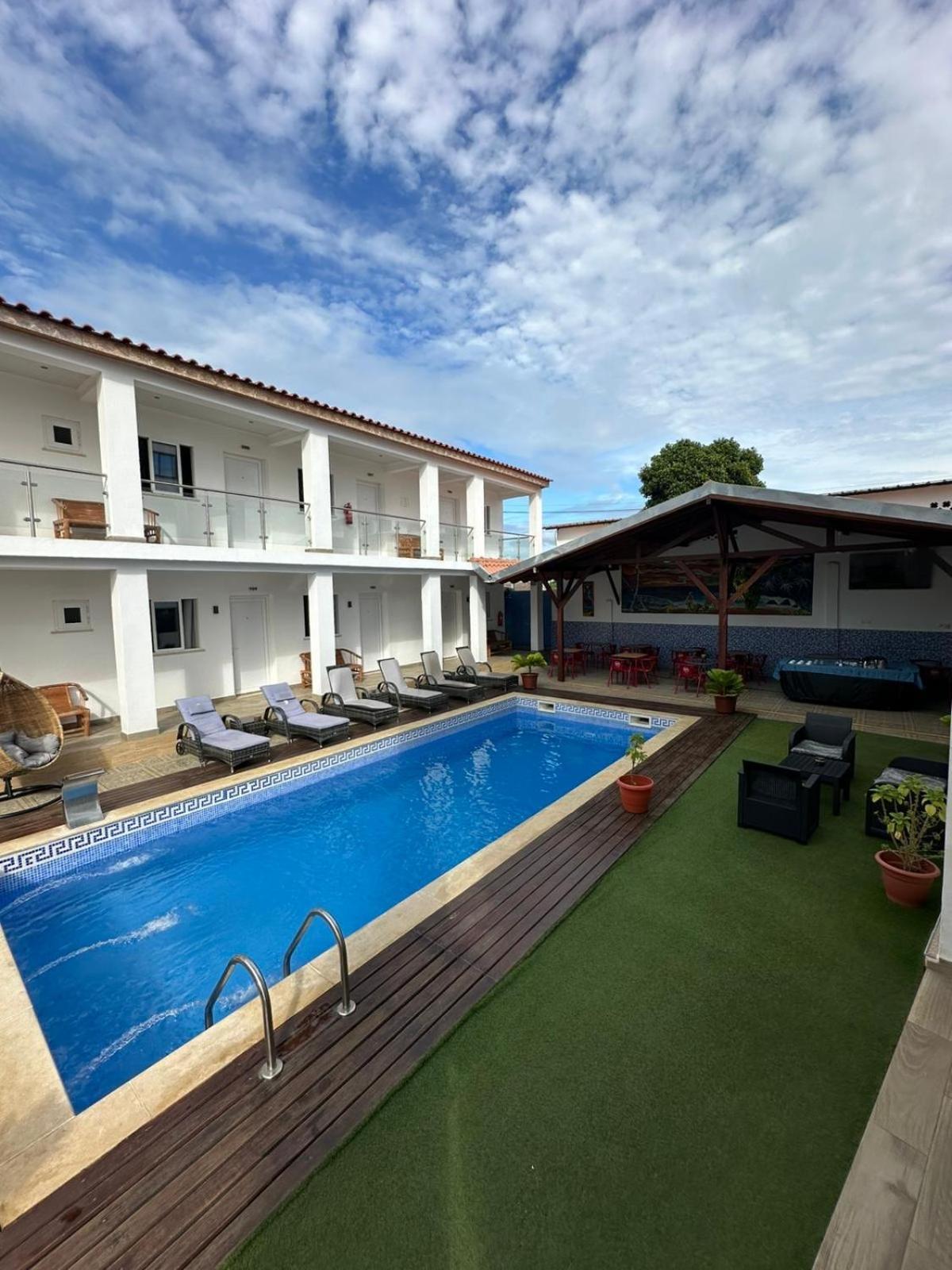 Hotel Kenito Σάο Τομέ Εξωτερικό φωτογραφία